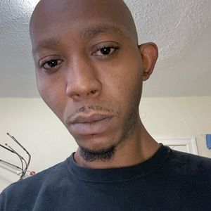 Meet your Posher, Troy